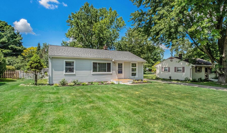 3180 Dwight St, Ann Arbor, MI 48108 - 3 Beds, 1 Bath