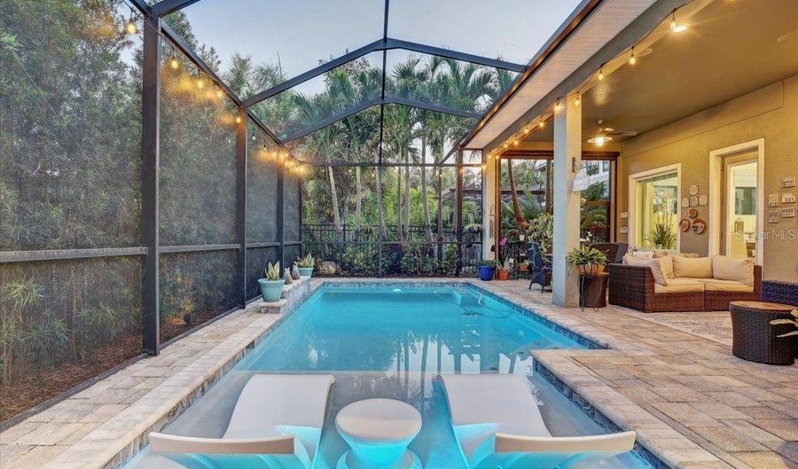 7209 MEETING HOUSE Ln, Apollo Beach, FL 33572 - 4 Beds, 4 Bath