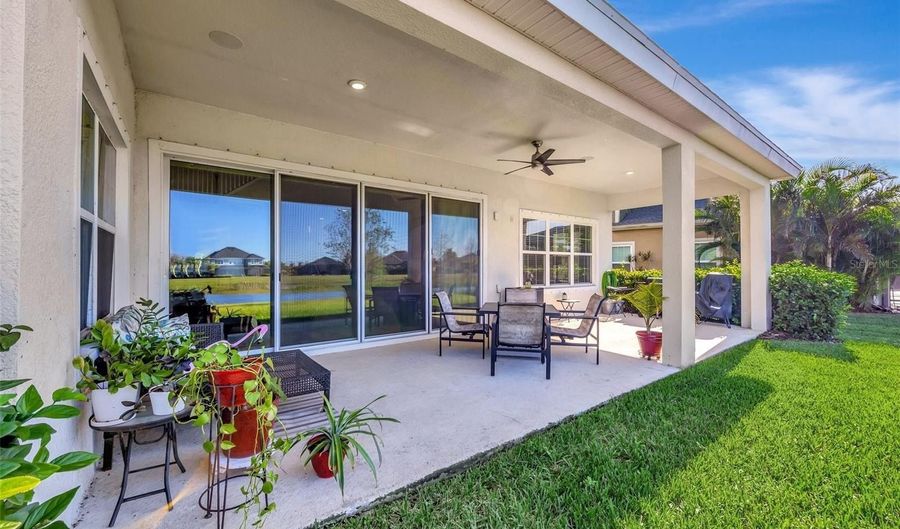 6324 BREVADA Ln, Apollo Beach, FL 33572 - 6 Beds, 4 Bath