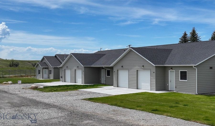 310 W 9th Ave, Big Timber, MT 59011 - 2 Beds, 2 Bath
