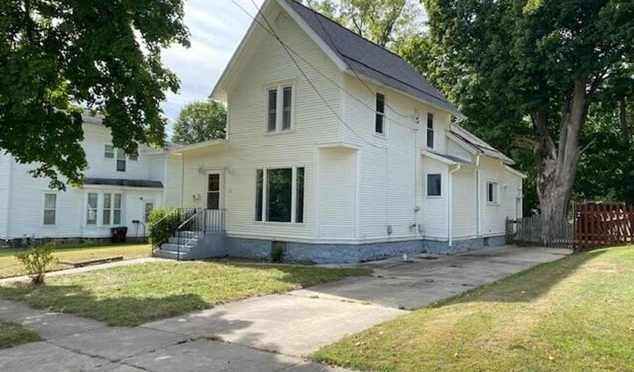 505 Fitch St, Albion, MI 49224 - 4 Beds, 2 Bath