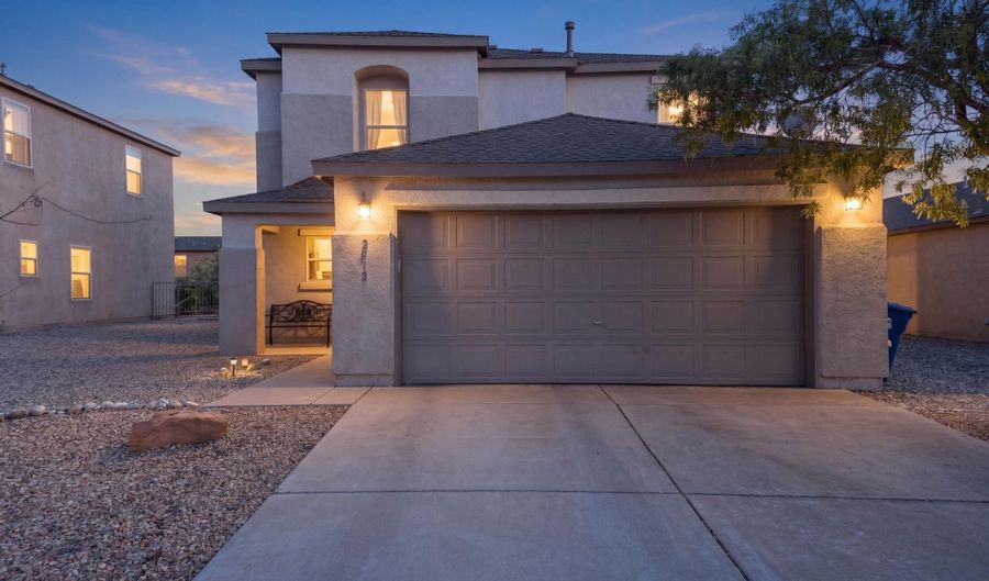2912 McKinnon Way SW, Albuquerque, NM 87121 - 4 Beds, 3 Bath