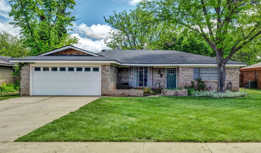 3409 HARMONY St, Amarillo, TX 79109 - 3 Beds, 2 Bath