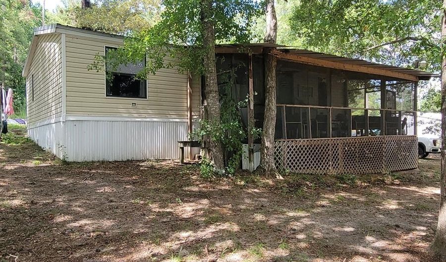 611 Galaxie Dr N, Abbeville, AL 36310 - 3 Beds, 2 Bath