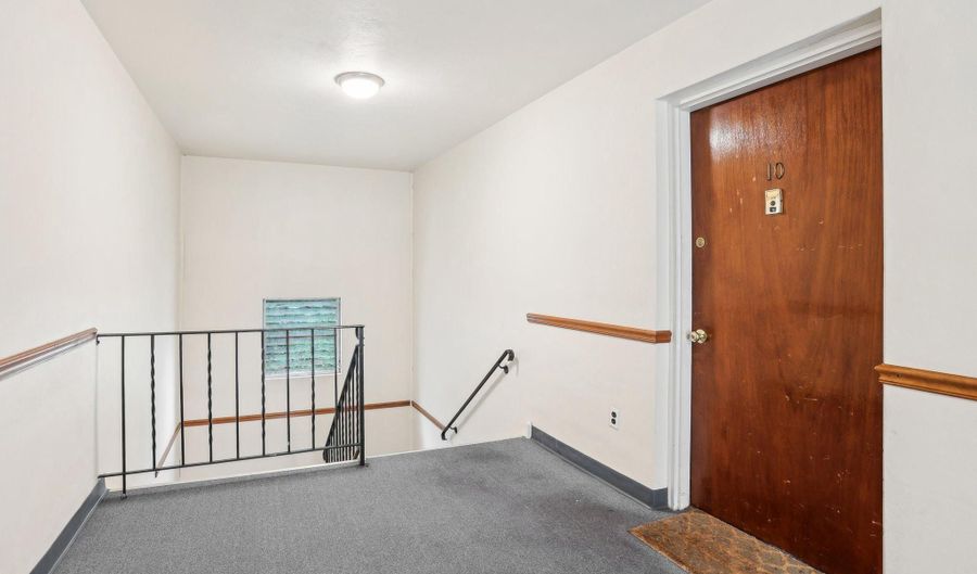 1100 TYSON Ave A-10, Abington, PA 19001 - 1 Beds, 1 Bath