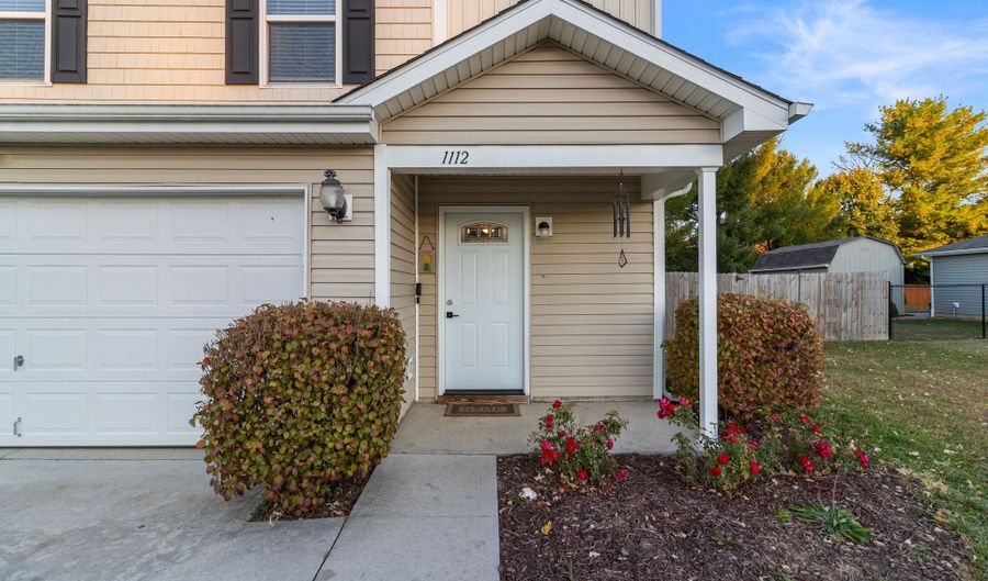 1112 Oregon Way, Anderson, IN 46012 - 3 Beds, 3 Bath