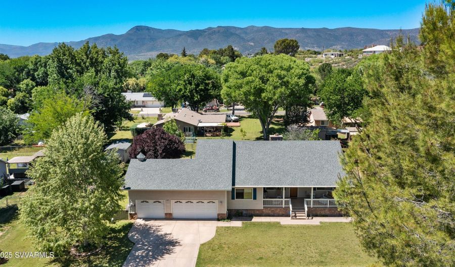 297 E Parade Ground Cir, Camp Verde, AZ 86322 - 3 Beds, 3 Bath
