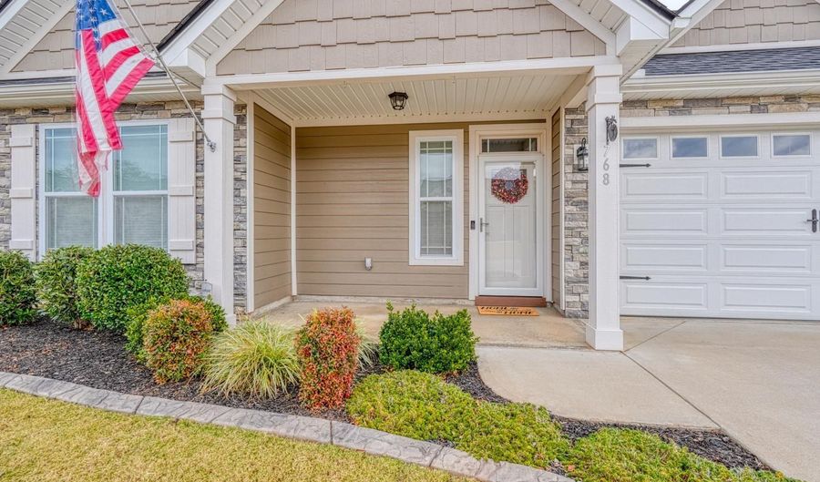 768 Sterling Dr, Boiling Springs, SC 29316 - 3 Beds, 2 Bath