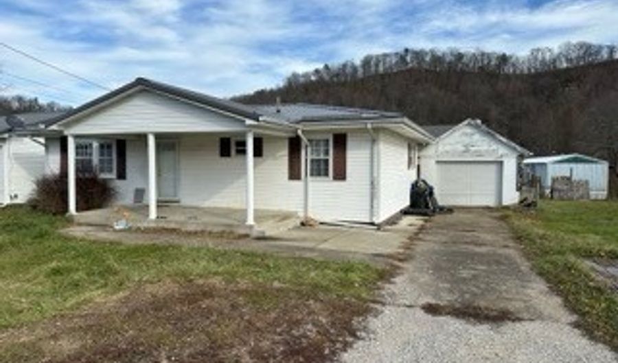 234 Washington St, Bancroft, WV 25011 - 3 Beds, 2 Bath