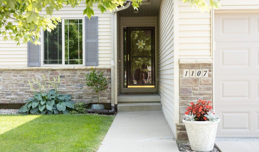 1107 NE Ford Ln, Ankeny, IA 50021 - 3 Beds, 3 Bath