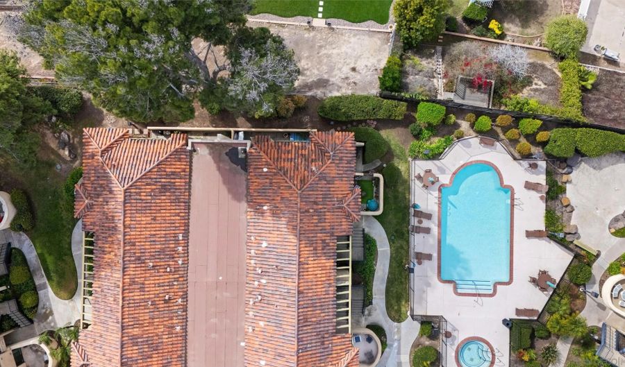 7320 Park Ridge Blvd 216, San Diego, CA 92120 - 2 Beds, 2 Bath