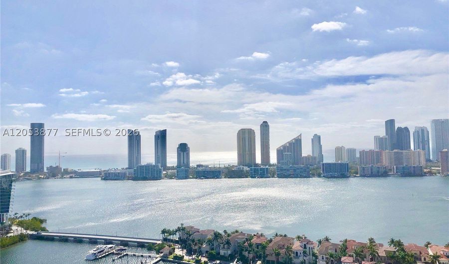 7000 Island Blvd 2809, Aventura, FL 33160 - 2 Beds, 3 Bath
