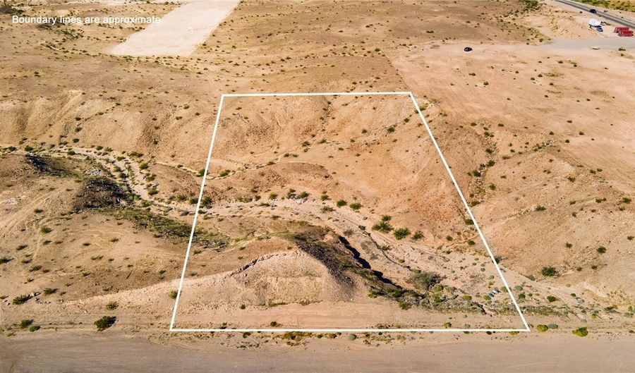 1957 N Oatman Rd, Bullhead City, AZ 86442 - 0 Beds, 0 Bath
