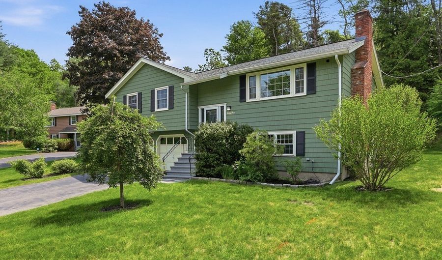 33 Simon Willard Rd, Acton, MA 01720 - 3 Beds, 2 Bath