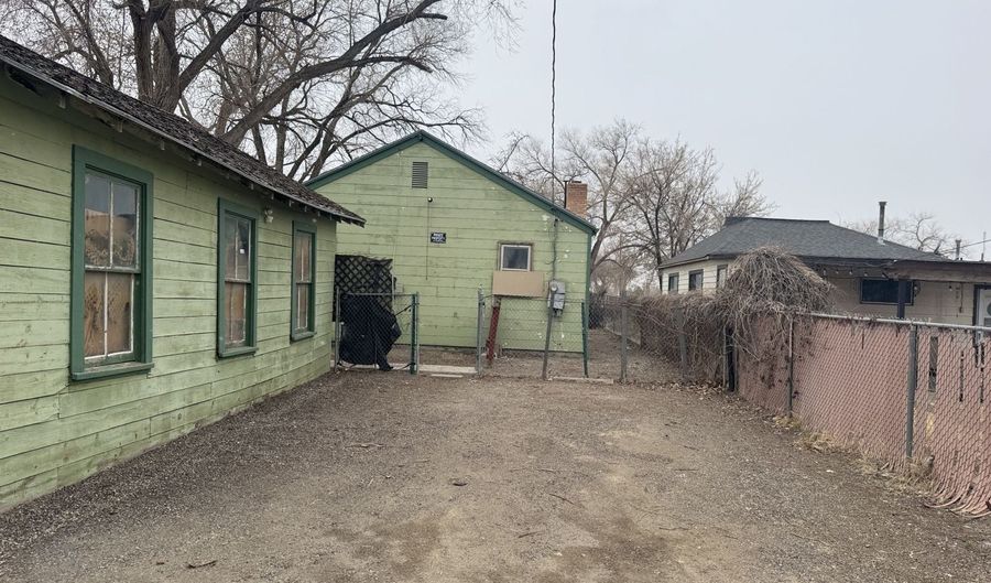 255 W 3rd St, Battle Mountain, NV 89820 - 2 Beds, 1 Bath