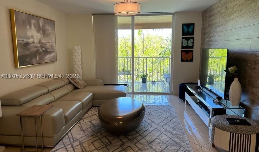 19901 E Country Club Dr 2505, Aventura, FL 33180 - 2 Beds, 2 Bath