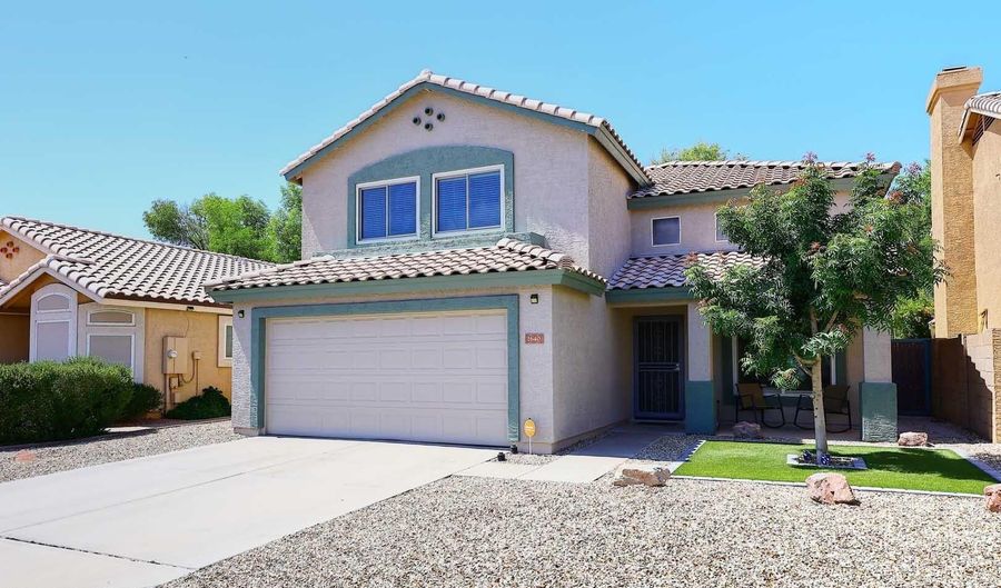1640 W Gail Dr, Chandler, AZ 85224 - 3 Beds, 3 Bath