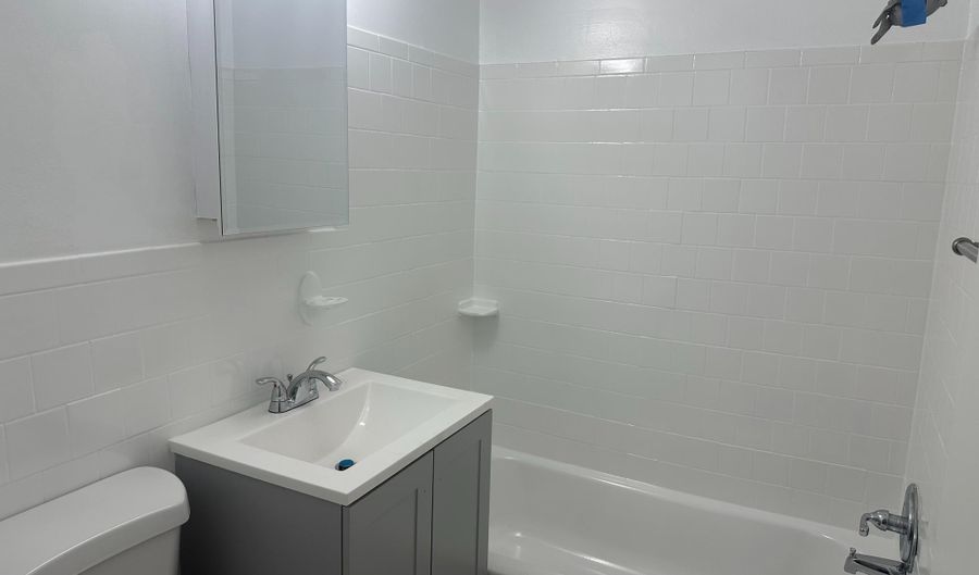 11342 CHERRY HILL Rd 2-E101, Beltsville, MD 20705 - 3 Beds, 2 Bath