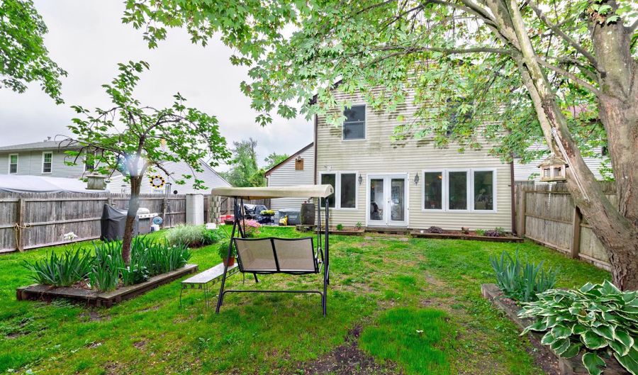 481 3RD St, Atco, NJ 08004 - 4 Beds, 2 Bath
