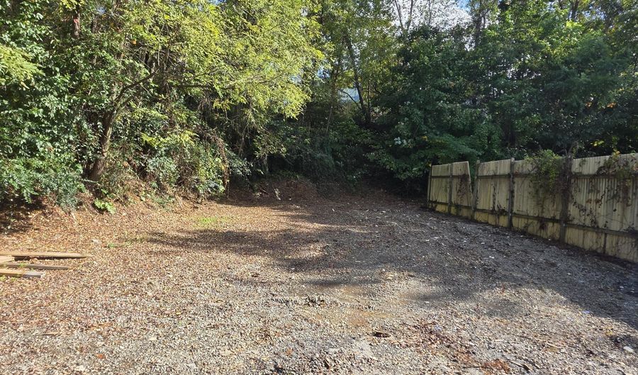 1290 W Main St, Abingdon, VA 24210 - 0 Beds, 0 Bath