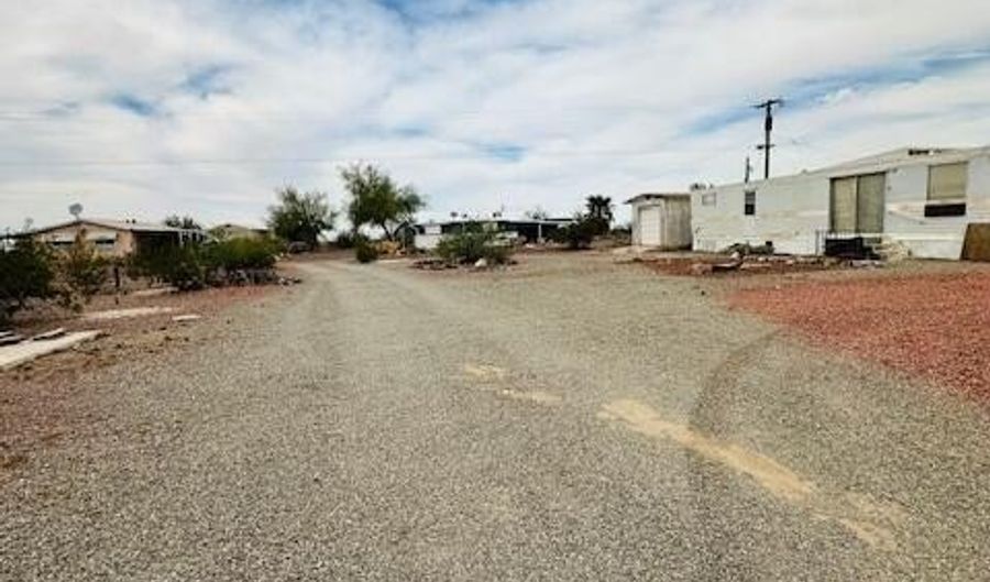 44281 Olive St, Bouse, AZ 85325 - 0 Beds, 0 Bath