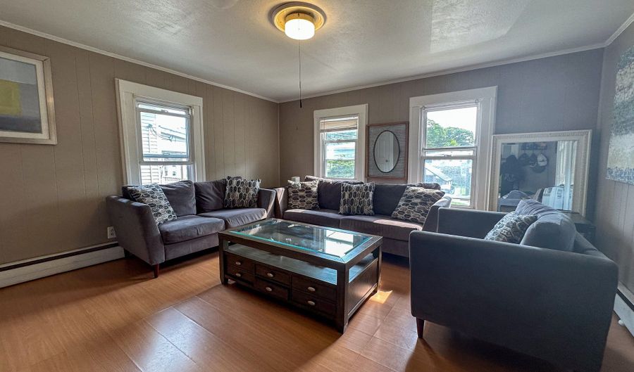 39 Rogers St 2, Branford, CT 06405 - 2 Beds, 1 Bath