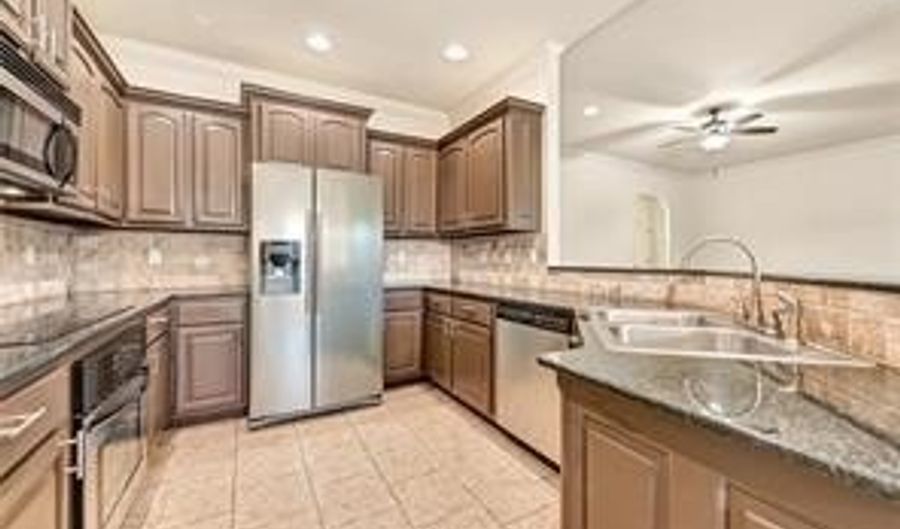 5002 SW Golden Eagle Ave, Bentonville, AR 72713 - 4 Beds, 2 Bath