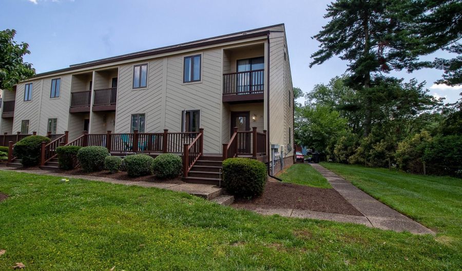 24 CHATHAM Ct, Dover, DE 19901 - 2 Beds, 3 Bath