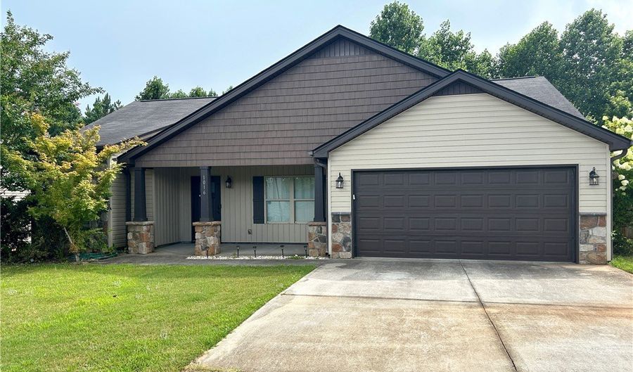 1016 Sand Palm Way, Anderson, SC 29621 - 4 Beds, 2 Bath