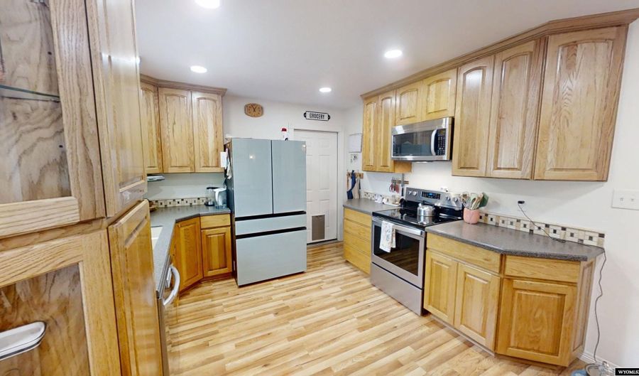 4430 Sunrise Dr, Casper, WY 82604 - 3 Beds, 3 Bath