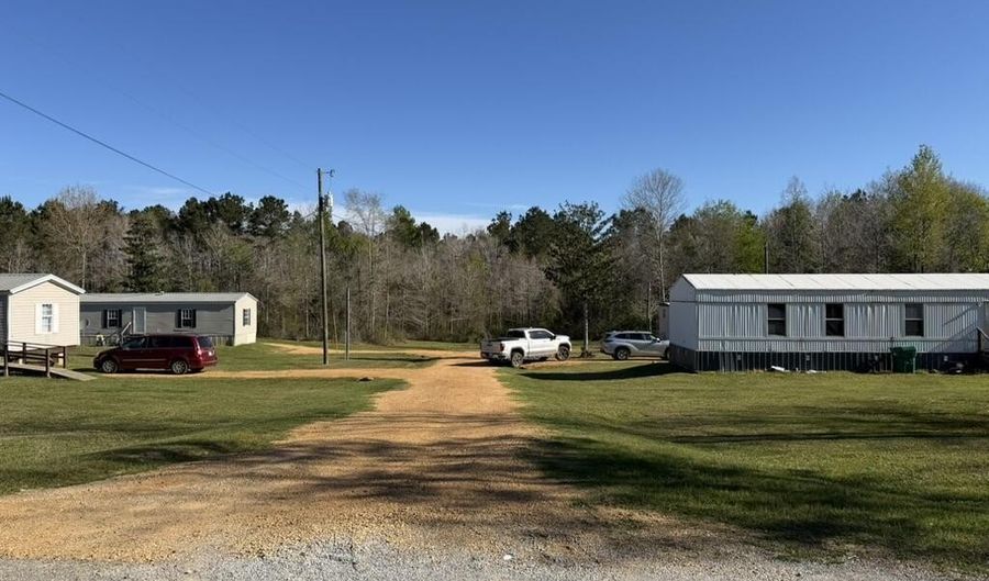 1404 SW Gene Rd, Bogue Chitto, MS 39629 - 11 Beds, 7 Bath