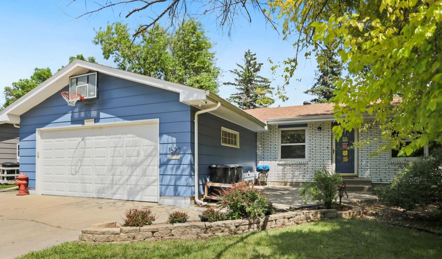 1623 S 7th St, Aberdeen, SD 57401 - 4 Beds, 2 Bath