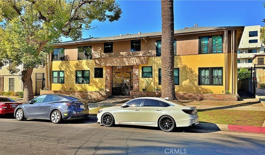 337 S Occidental Blvd 18, Los Angeles, CA 90057 - 1 Beds, 1 Bath