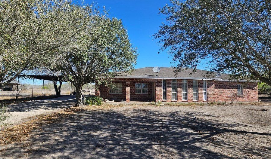 1309 Fm 625 B, Alice, TX 78332 - 3 Beds, 2 Bath