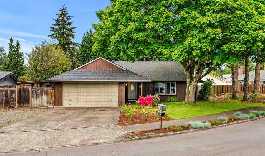 5640 SW 166th Ave, Beaverton, OR 97007 - 3 Beds, 2 Bath