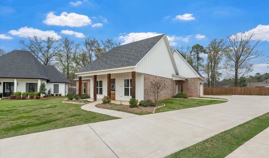 616 Meridian Way, Benton, LA 71006 - 5 Beds, 3 Bath