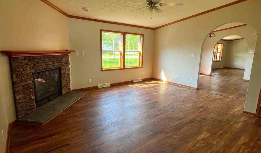 688 S WYNN WOOD Cir, Camden Wyoming, DE 19934 - 3 Beds, 3 Bath