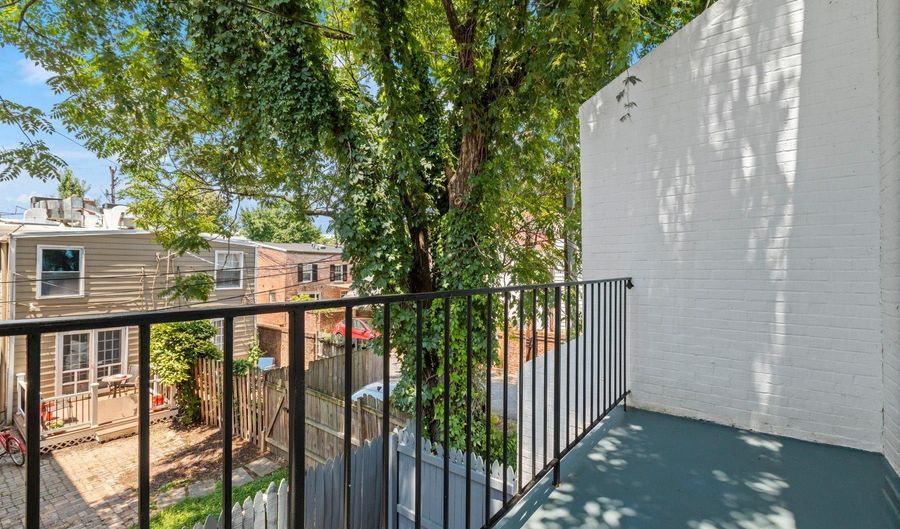 207 S PATRICK St 210, Alexandria, VA 22314 - 1 Beds, 1 Bath
