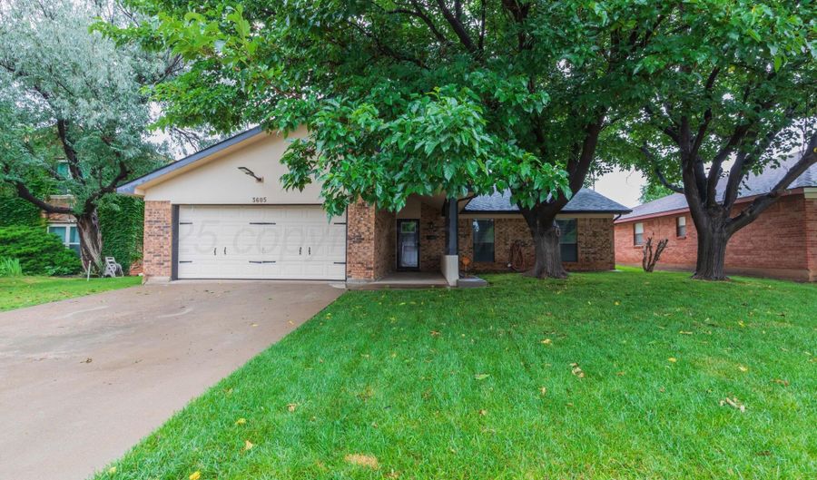 3605 S AUSTIN St, Amarillo, TX 79109 - 3 Beds, 2 Bath