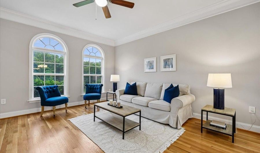 21712 SLIDELL Rd, Boyds, MD 20841 - 7 Beds, 5 Bath