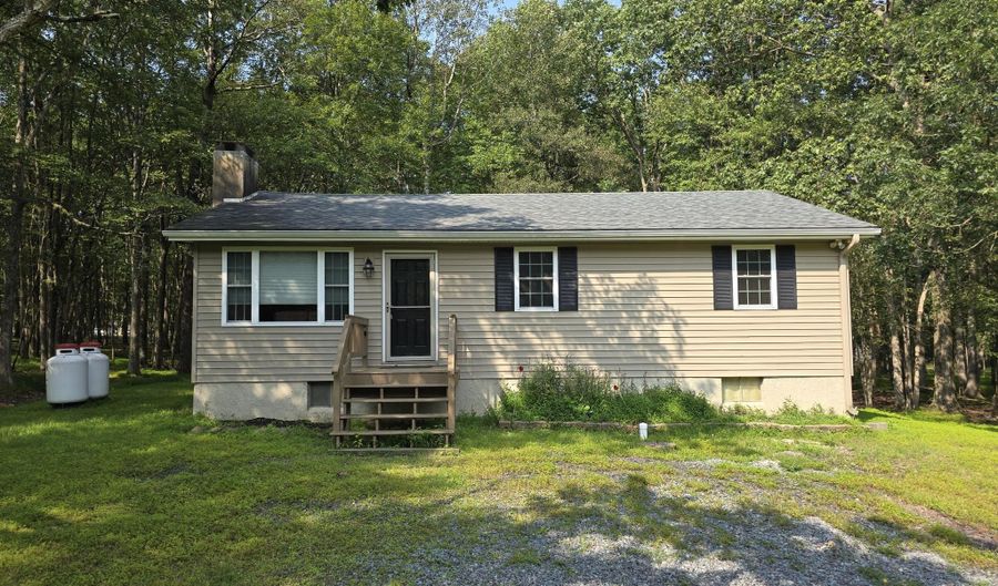 11 Willow Way, Albrightsville, PA 18210 - 3 Beds, 1 Bath