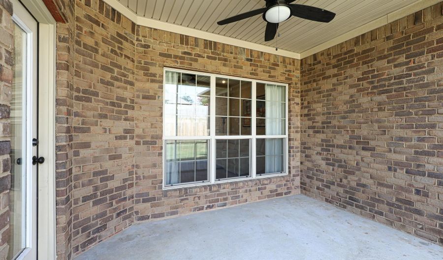 4006 Edgewater Dr, Benton, AR 72109 - 4 Beds, 2 Bath