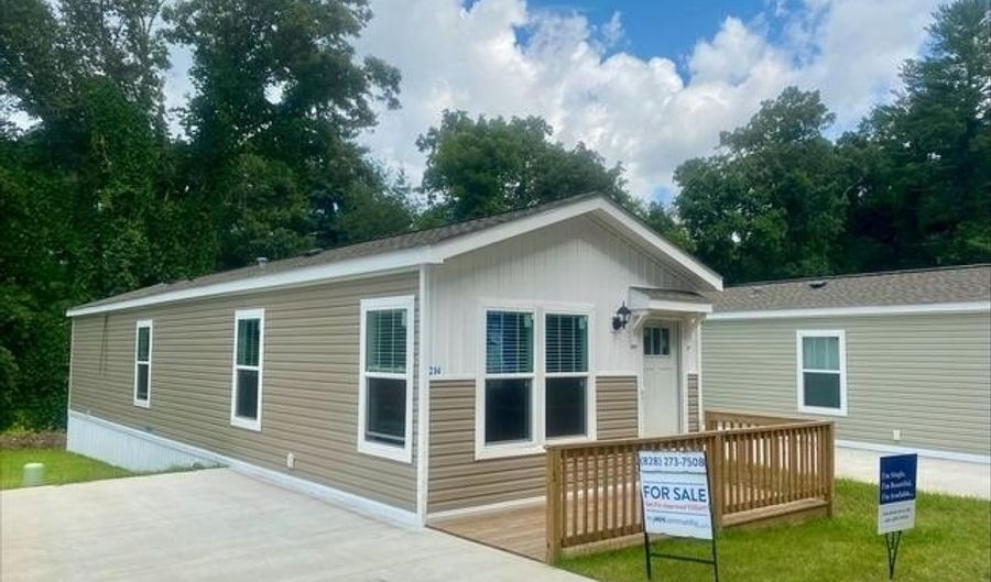 214 Dreamers Ln 0212, Asheville, NC 28805 - 2 Beds, 2 Bath