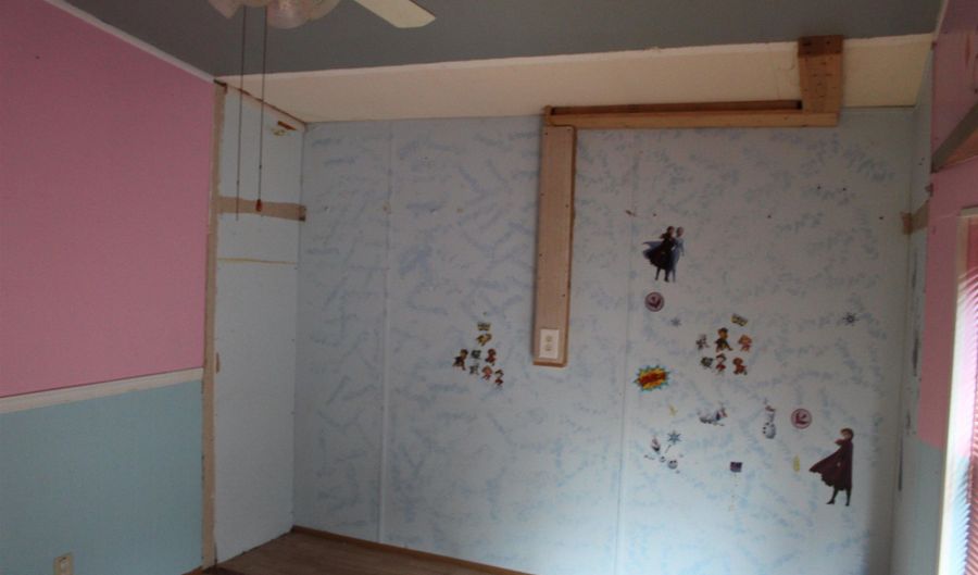 7335 E 100 N, Angola, IN 46703 - 2 Beds, 2 Bath