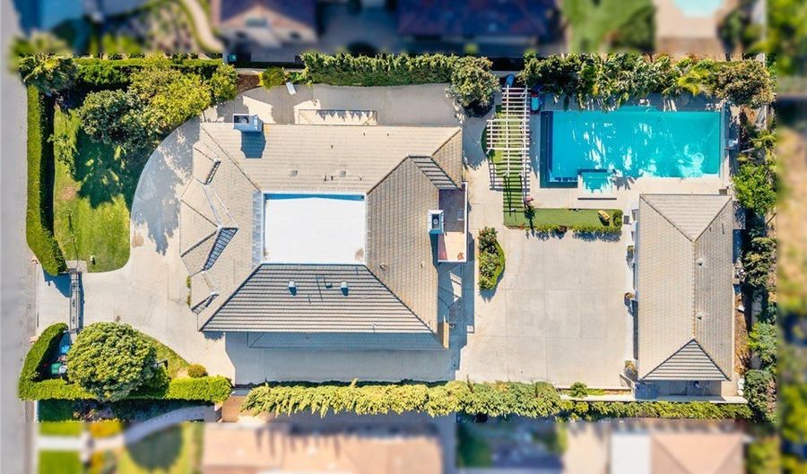 67 W Wistaria Ave, Arcadia, CA 91007 - 6 Beds, 8 Bath
