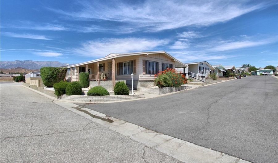4133 W Wilson St 178, Banning, CA 92220 - 2 Beds, 2 Bath