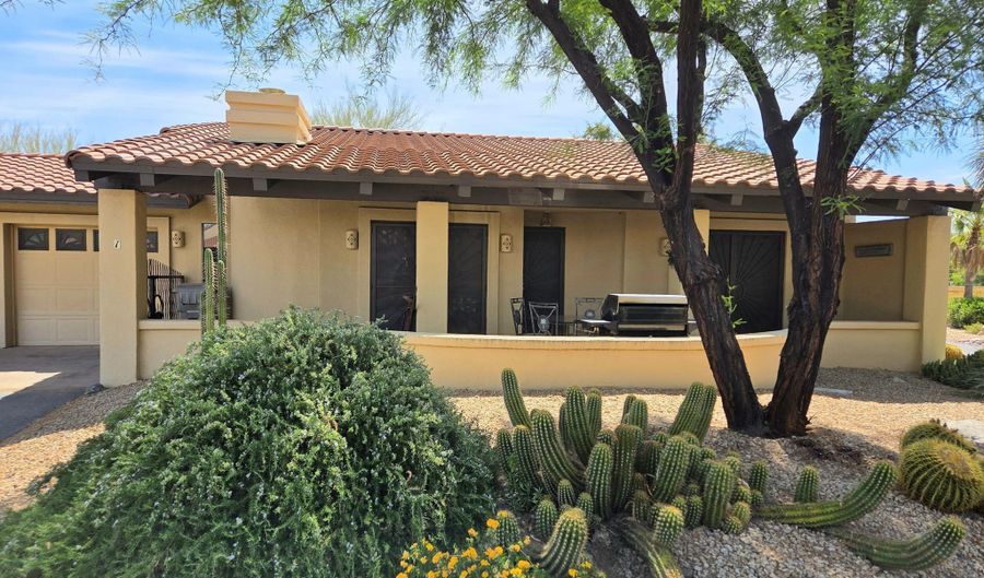 37206 N Tom Darlington Dr 1, Carefree, AZ 85377 - 2 Beds, 2 Bath