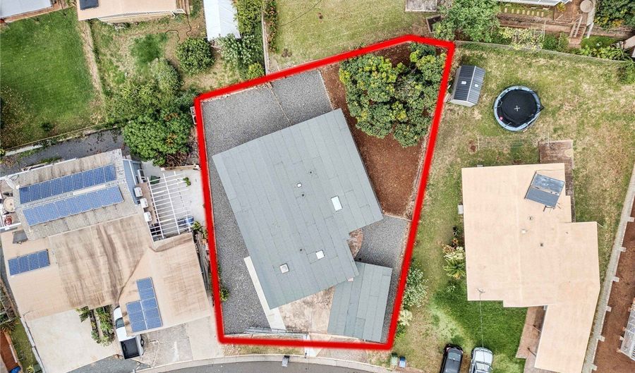 92-540 Pilipono St, Kapolei, HI 96707 - 3 Beds, 2 Bath