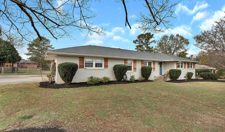 537 Drayton Cir, Anderson, SC 29621 - 3 Beds, 3 Bath