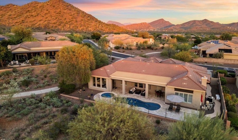 41910 N CONGRESSIONAL Dr, Anthem, AZ 85086 - 5 Beds, 4 Bath